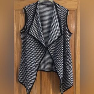 Trezo Houndstooth Black White Open Vest OS